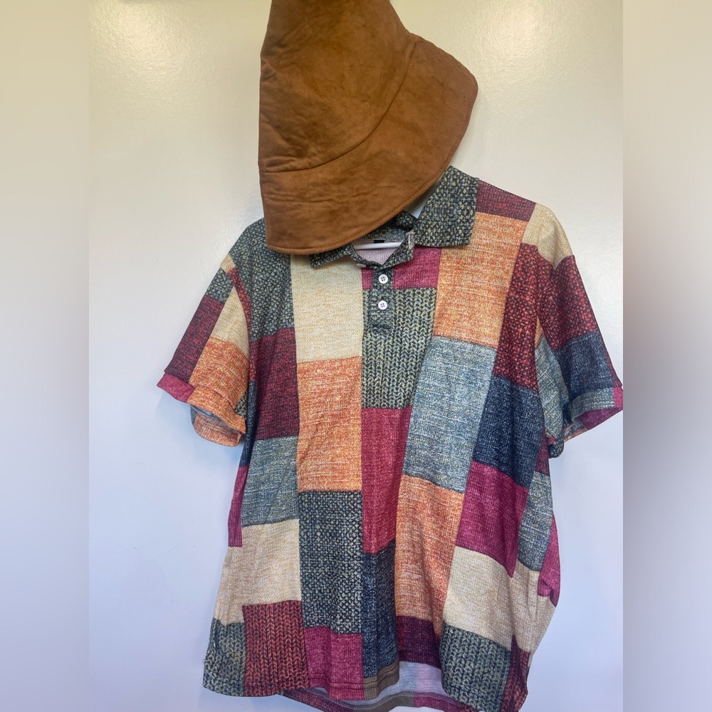 Male scarecrow hat and shirt. Like New.  Large. Couples costume